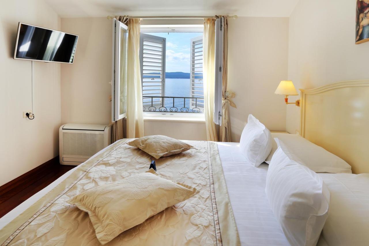 Hotel Sunceva Postelja เบรลา ภายนอก รูปภาพ