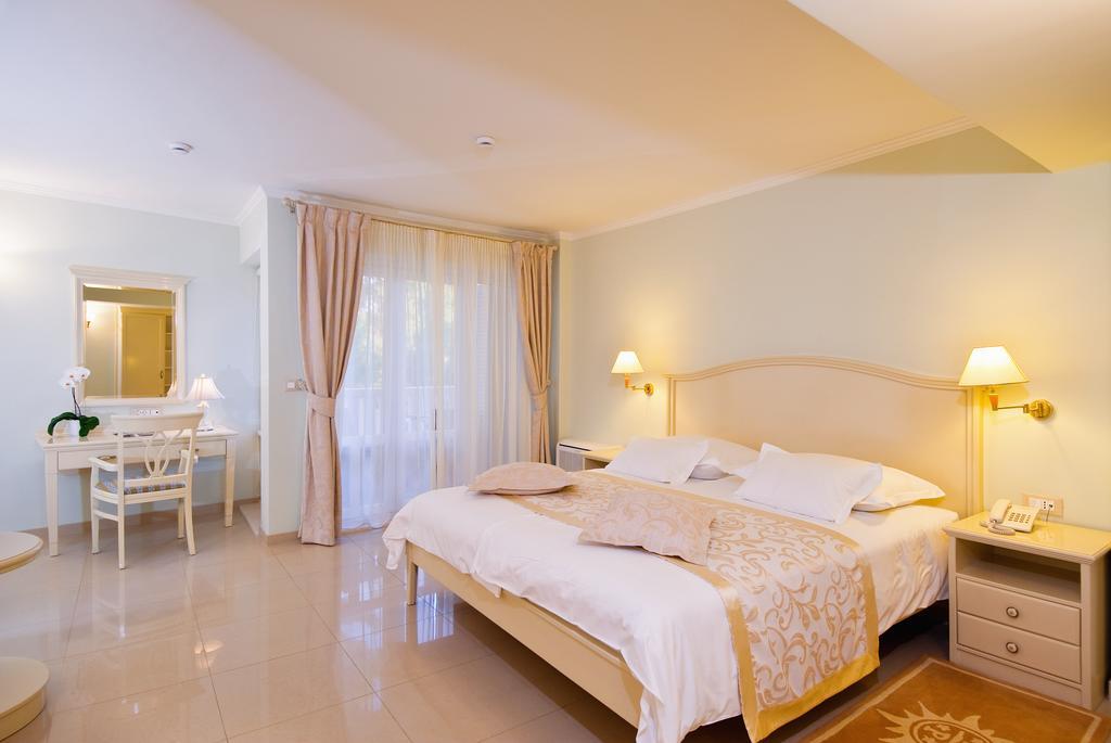Hotel Sunceva Postelja เบรลา ภายนอก รูปภาพ