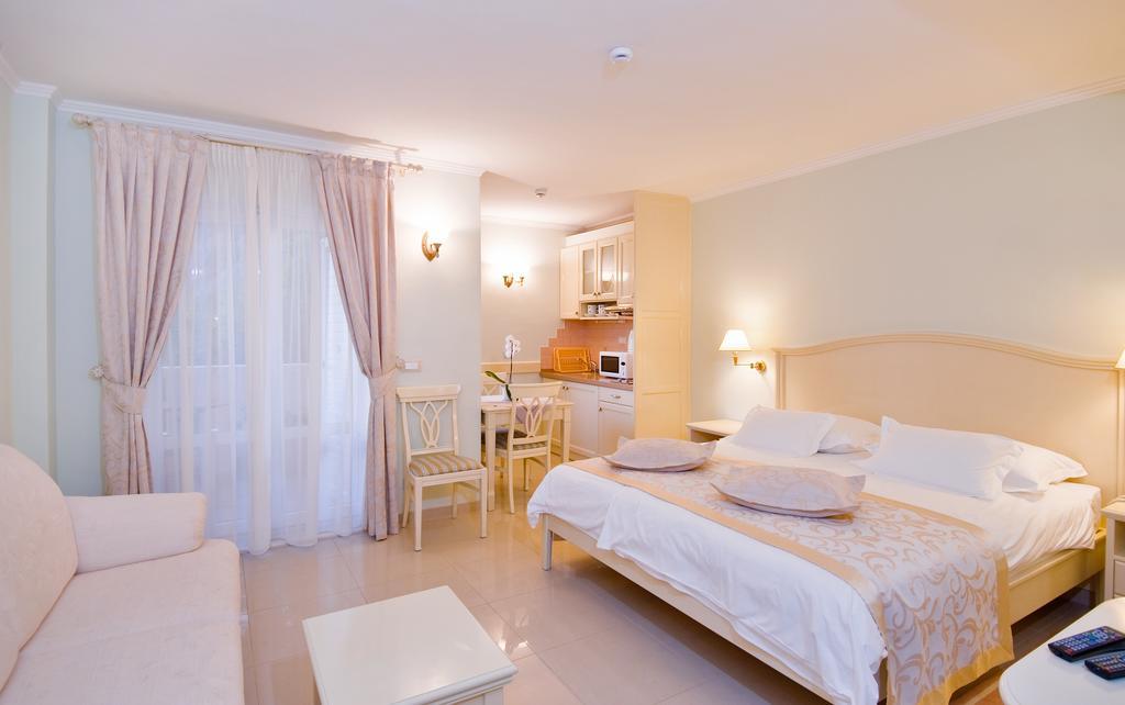 Hotel Sunceva Postelja เบรลา ภายนอก รูปภาพ