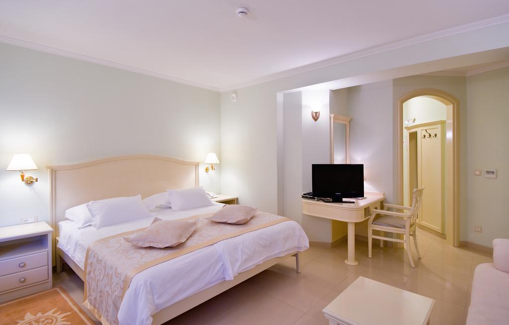 Hotel Sunceva Postelja เบรลา ภายนอก รูปภาพ